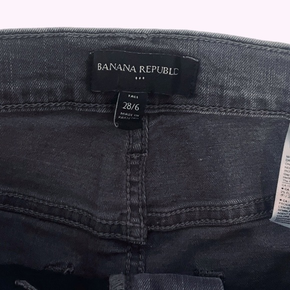 Banana Republic Like New OLX Ultrs High Rise Slim Jeans in Destroyed Grey 6 Tall - Picture 3 of 6